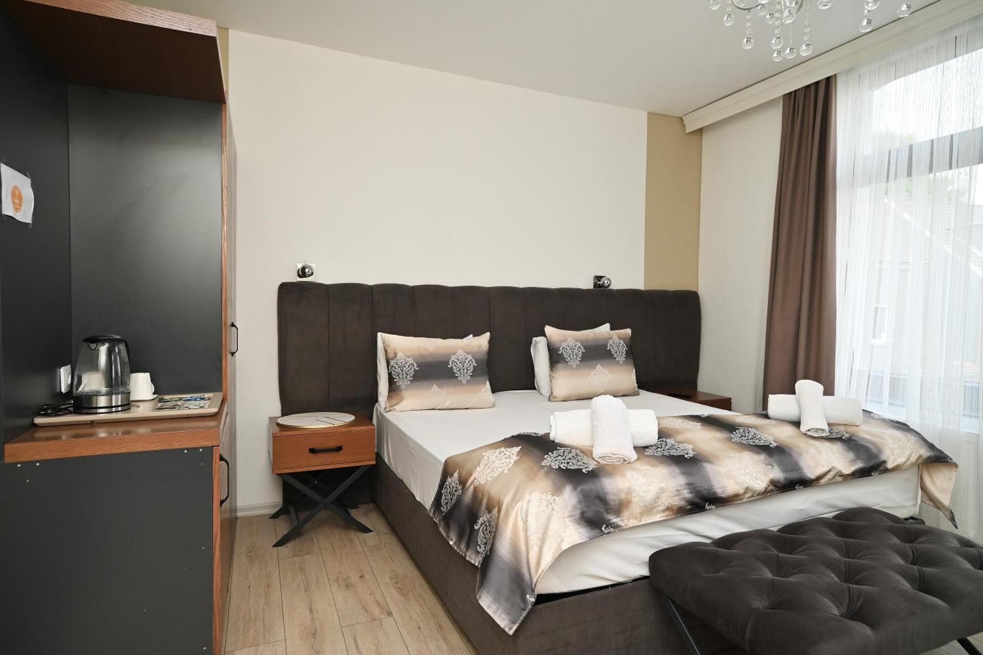 Kispet Deluxe Hotels&Suites Оберхаузен Экстерьер фото
